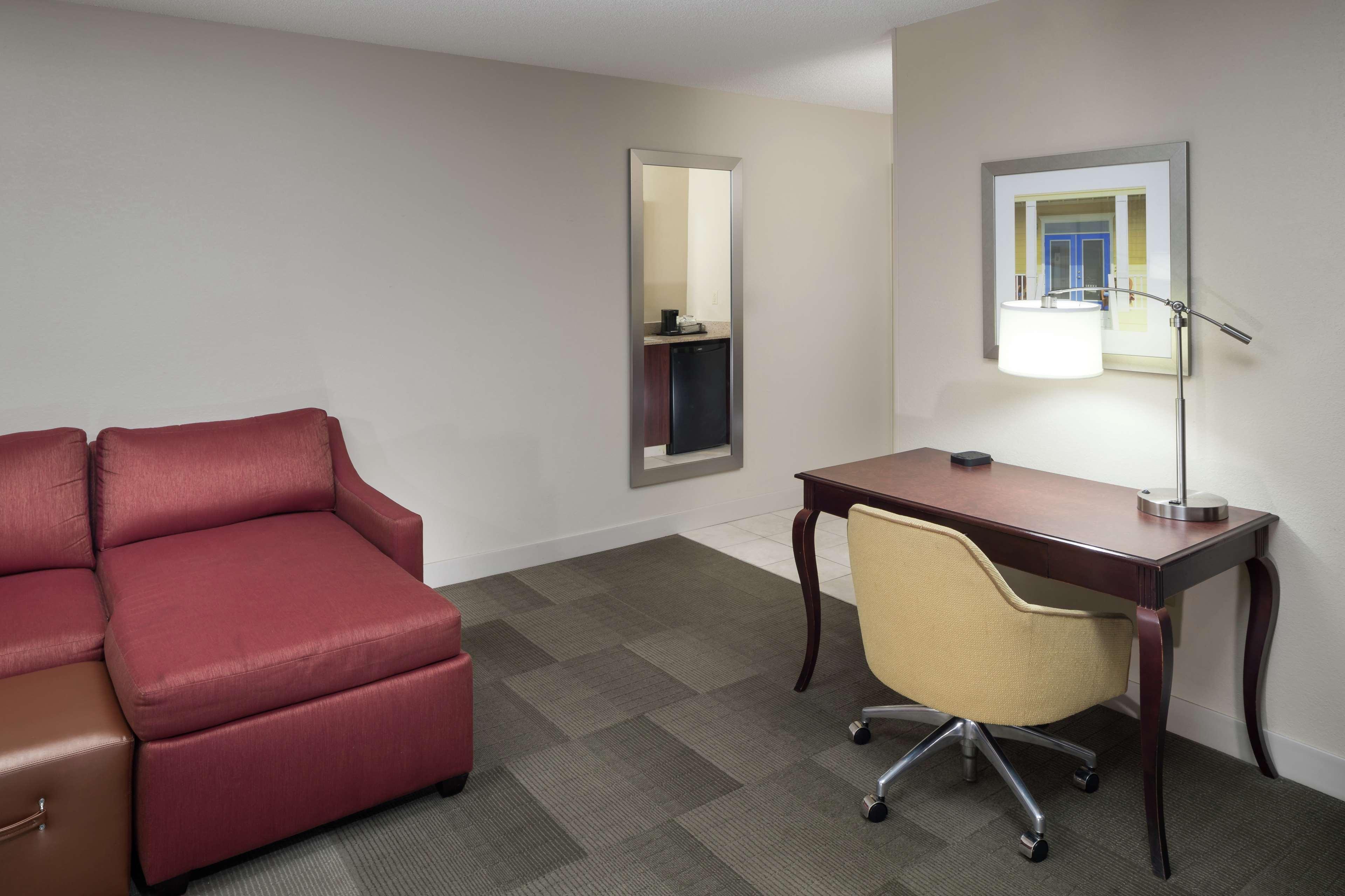 Hampton Inn & Suites Pensacola I-10 N At University Town Plaza Bagian luar foto