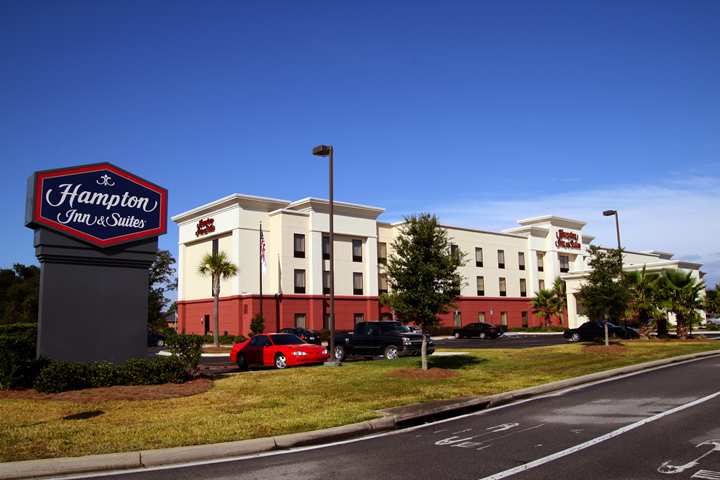 Hampton Inn & Suites Pensacola I-10 N At University Town Plaza Bagian luar foto